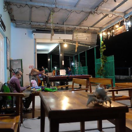 Phu Quoc Backpacker Hostel ภายนอก รูปภาพ
