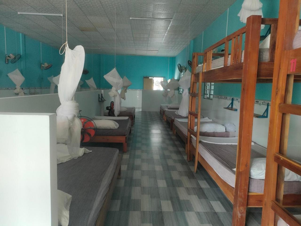 Phu Quoc Backpacker Hostel ภายนอก รูปภาพ